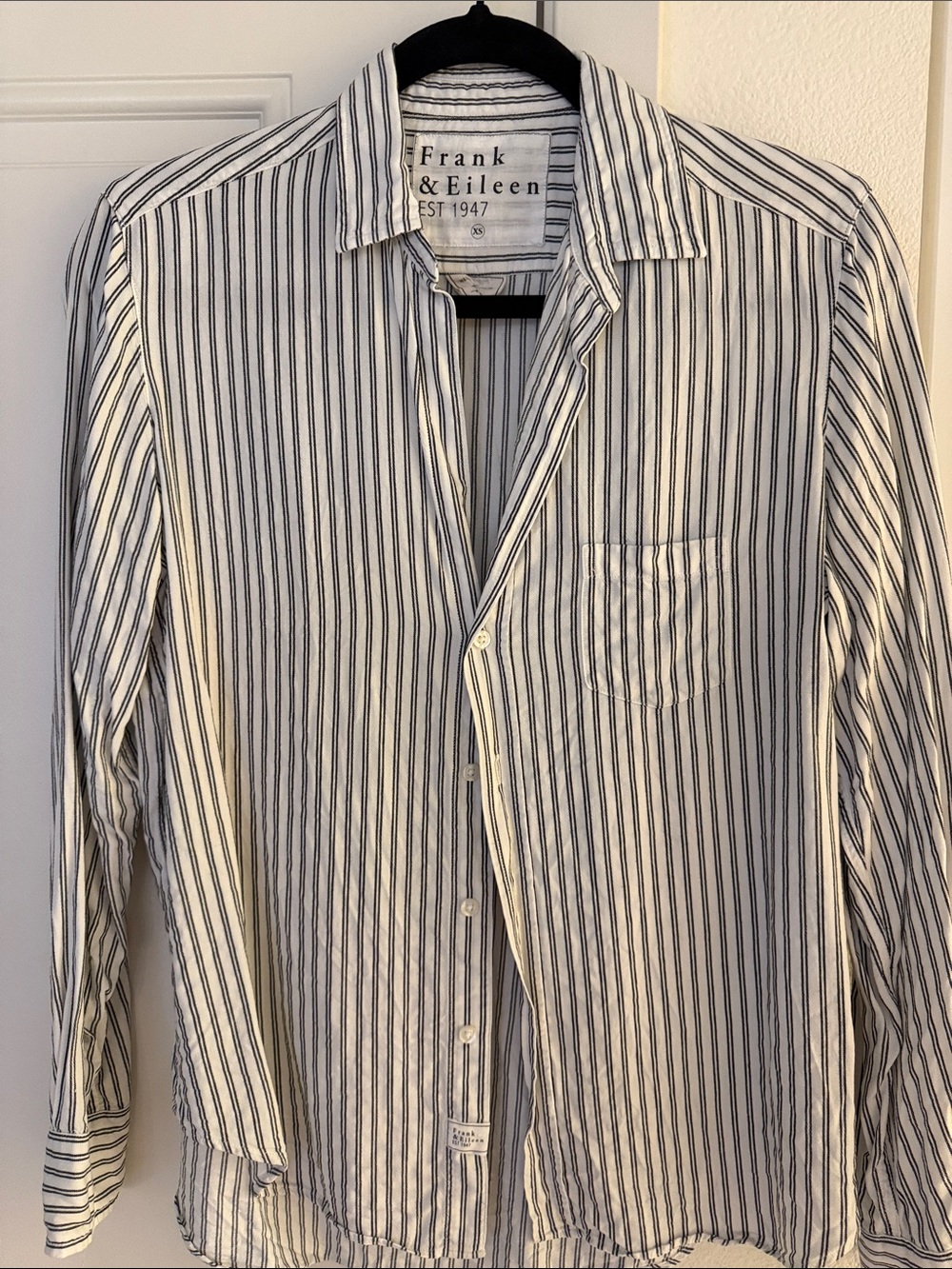 Frank & Eileen Vertical Stripe Button-Down Shirt in White and Black